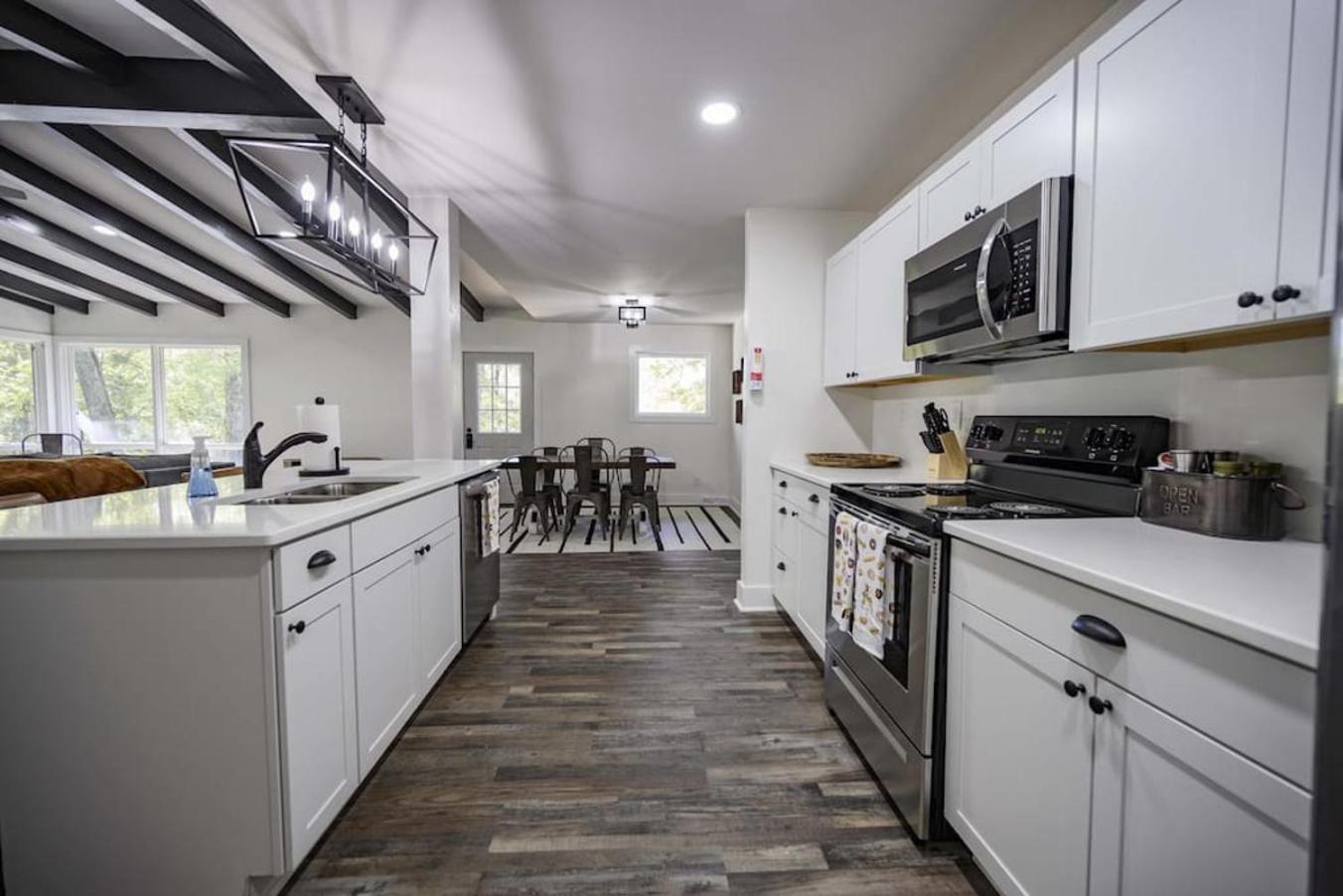 Gorgeous Renovated Home With Large & Private Lot Winchester Kültér fotó